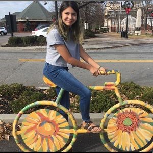 Meet your Posher, Marissa